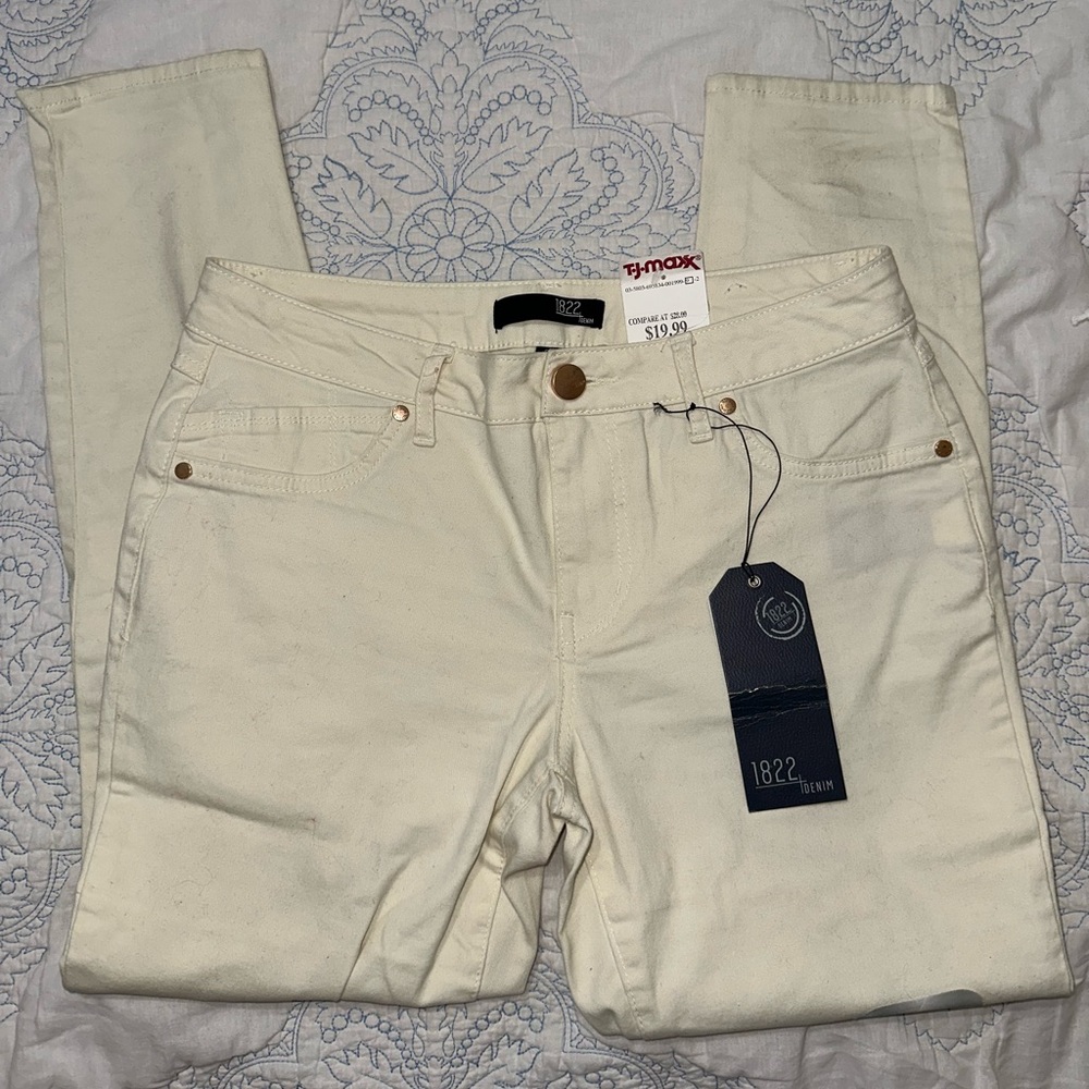 1822 Denim White Jeans